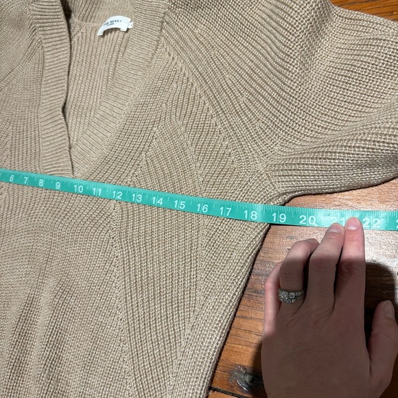 The Reset "Must Have V" Sweater, Tan, Women's Small - Picture 3 of 7